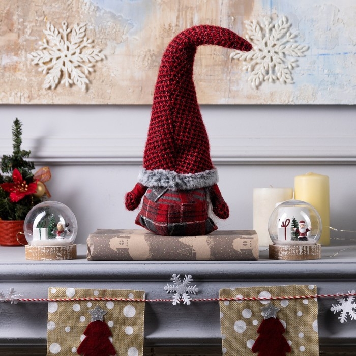 Светодиодная фигура «Гном в красном колпаке» 13 × 58 × 8 см, текстиль, батарейки AG10х3 (в комплекте), свечение тёплое белое Светодиодная фигура «Гном в красном колпаке» 13 × 58 × 8 см, текстиль, батарейки AG10х3 (в комплекте), свечение тёплое белое