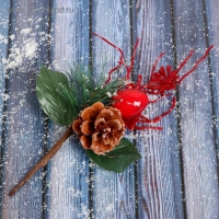Декор "Зимнее очарование" алые ветки и цветок 16 см Декор "Зимнее очарование" алые ветки и цветок 16 см