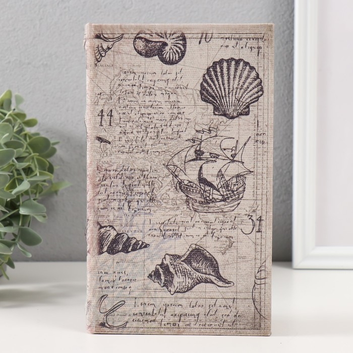 Сейф-книга дерево кожзам "Корабль и морские ракушки" 21х13х5 см