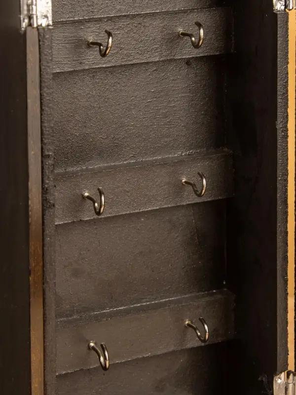 Ключница "Ом" (6 крючков) 14х7х32 см, МДФ