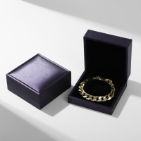 Футляр под браслеты/часы &laquo;Квадро&raquo; классический, 9&times;9, цвет фиолетовый