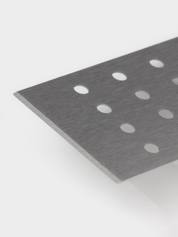 Лопатка перфорированная, ручка пластик 30,5х7,2 см