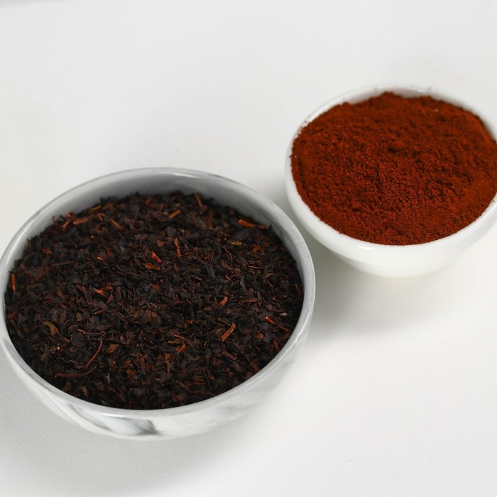 Набор &laquo;8 марта&raquo;, чай со вкусом ваниль и карамель 50 г., кофе со вкусом аммаретто 30 г., крем-мёд с апельсином 30 г., крем-мёд с малиной 30 г., варенье из шишек с клюквой 30 г.