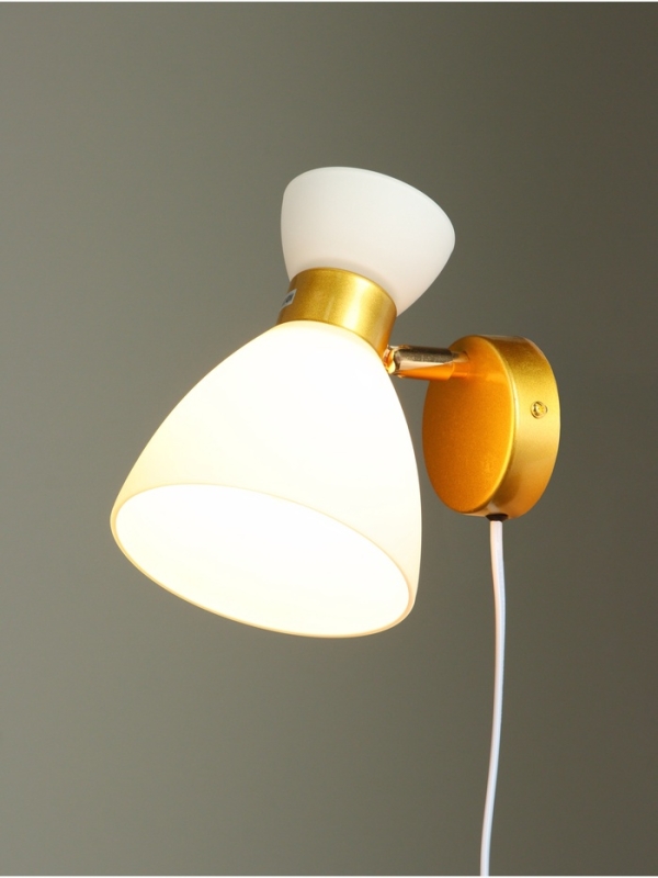 Спот "Аста" 1хЕ14 40Вт золото 18х17х13,5 см