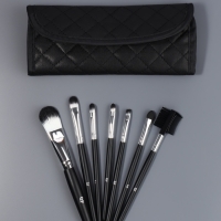 Набор кистей для макияжа, 7 предметов, чехол на кнопке, цвет чёрный