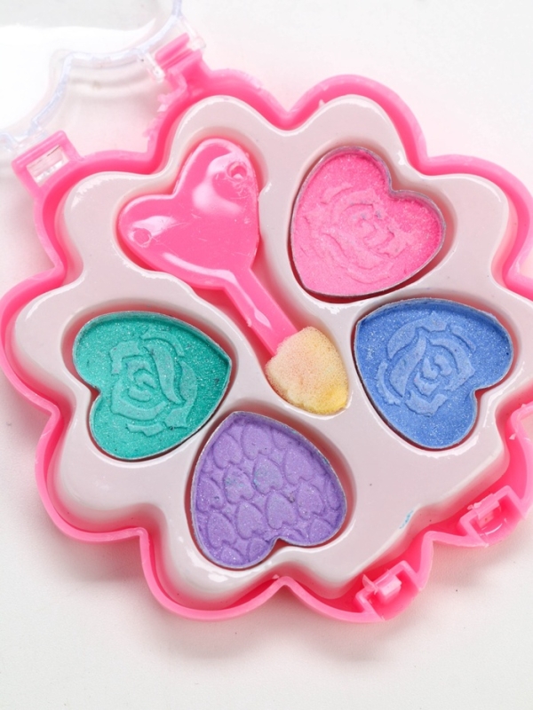 Тени детские "Цветочек", 4 цв, по 1,5 гр МИКС