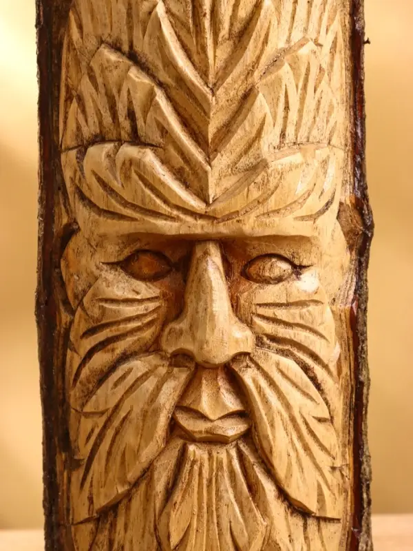 Сувенир "Старец" дерево Джампинис 12х12х30 см