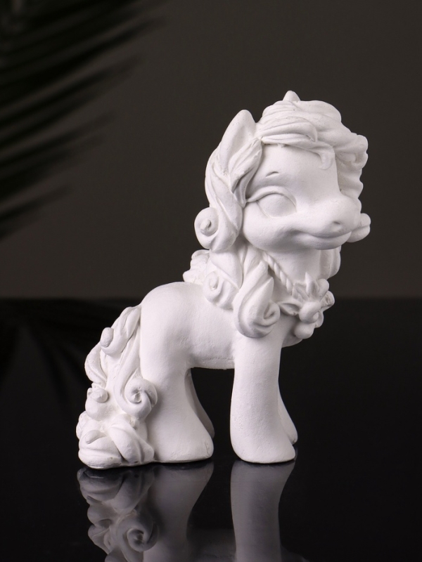 Статуэтка "Пони Красотка" 10х7х5 см, натуральный