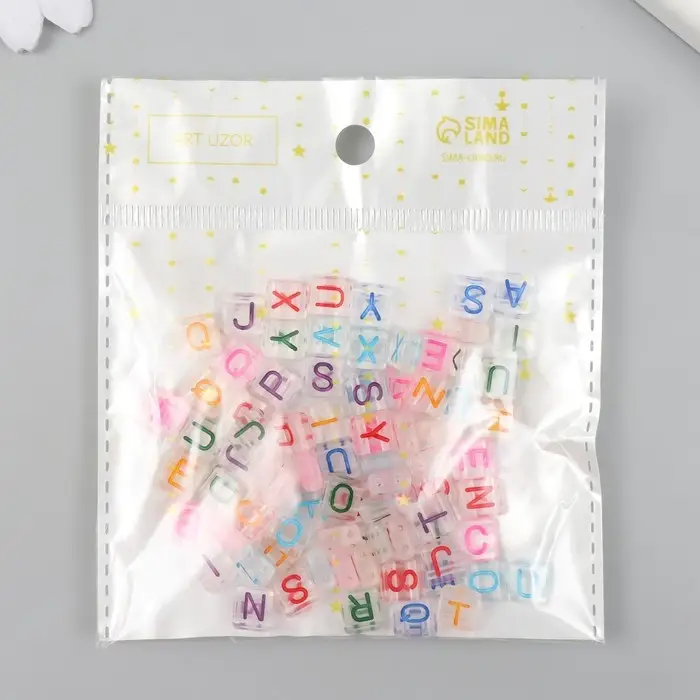 Набор бусин для рукоделия и плетения &laquo;Арт Узор. Цветные английские буквы&raquo;, пластик, прозрачные, 20 г, 0.4&times;0.8&times;0.8 см