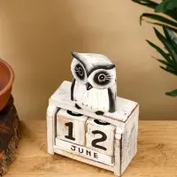 Календарь настольный "Совенок" дерево 11х5х16 см, цв. чёрно-белый