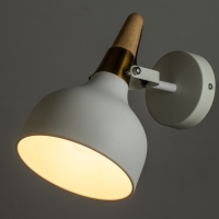 Бра "Лола" Е27 40Вт белый 25х16х25см Бра "Лола" Е27 40Вт белый 25х16х25см