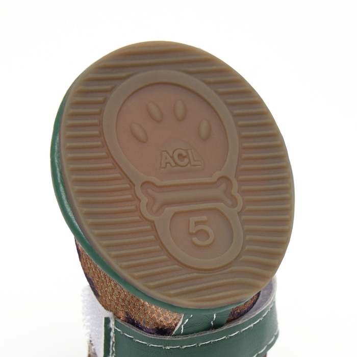 Ботинкидля собак Ботинкидля собак "Боец", набор 4 шт, размер 4 (подошва 5,5 х 4,5 см) камуфляж