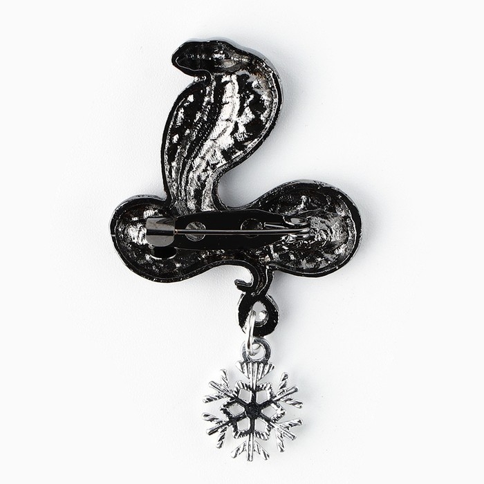 Брошь новогодняя новогодняя &laquo;Волшебство&raquo; на Новый год 6 х 8 см