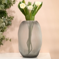 Ваза для цветов &laquo;Крокус&raquo; из прозрачного черного стекла 30 х 20 х 20 см