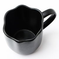 Кружка керамическая неровный край «Чёрная», 350 мл, цвет чёрный Кружка керамическая неровный край «Чёрная», 350 мл, цвет чёрный