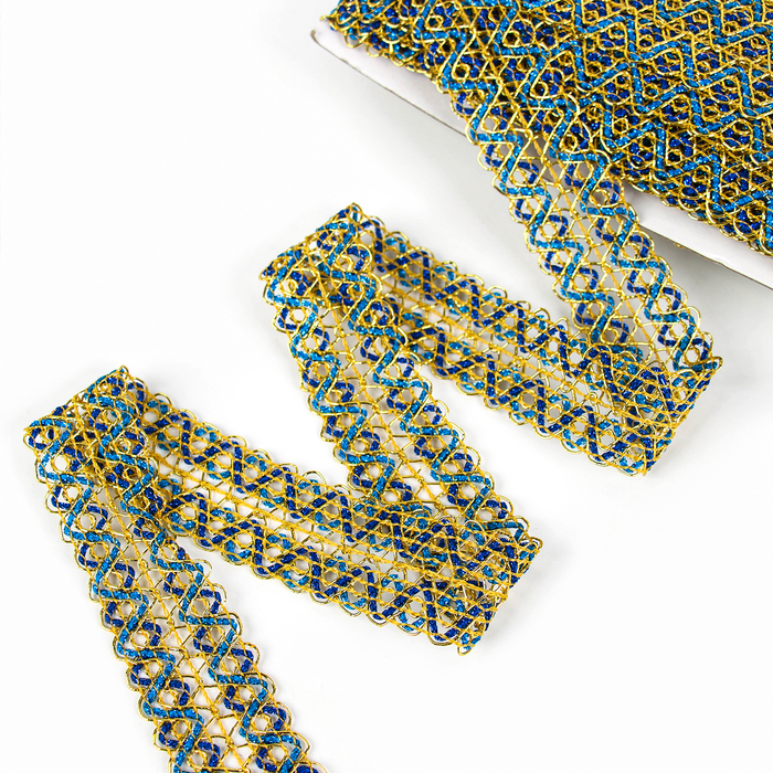 Тесьма &laquo;Зигзаг&raquo;, ширина 3,5 см., в рулоне 25 м., сине-голубо-золотая