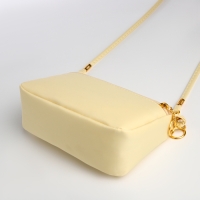 Сумка женская кросс-боди на молнии, цвет бежевый Сумка женская кросс-боди на молнии, цвет бежевый