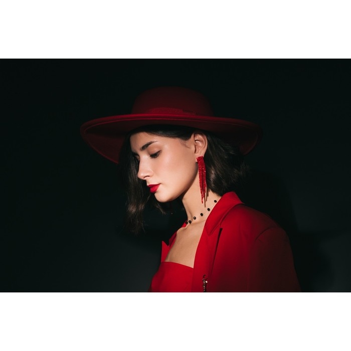 Серьги висячие со стразами &laquo;Маскарад&raquo; ступенька, цвет красный, 9,7см