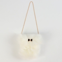 Сумка для кукол &laquo;Меховая&raquo;, цвет белый