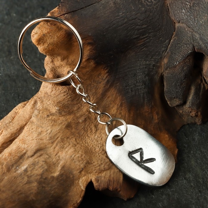 Амулет Амулет "Скандинавские Руны", руна РАЙДО, 21х29мм, металлический