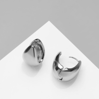 Серьги металл &laquo;Капля&raquo; объемная, цвет серебро