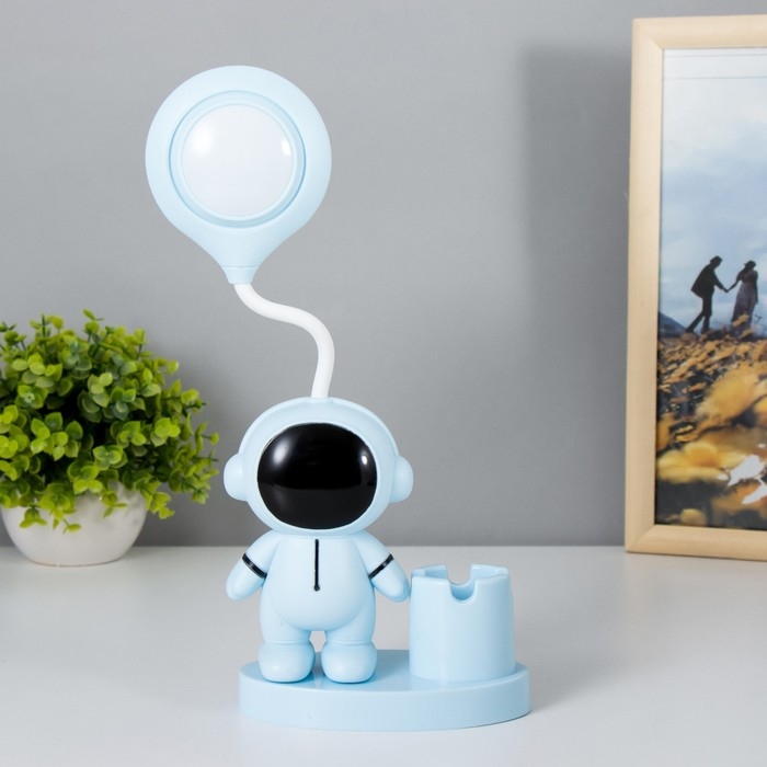 Настольная лампа Настольная лампа "Космонавт" LED 2Вт USB АКБ МИКС 7,3х13х31 см