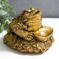 Нэцке полистоун под бронзу "Денежная жаба на монетах и золотых слитках" 7,5х9х11 см