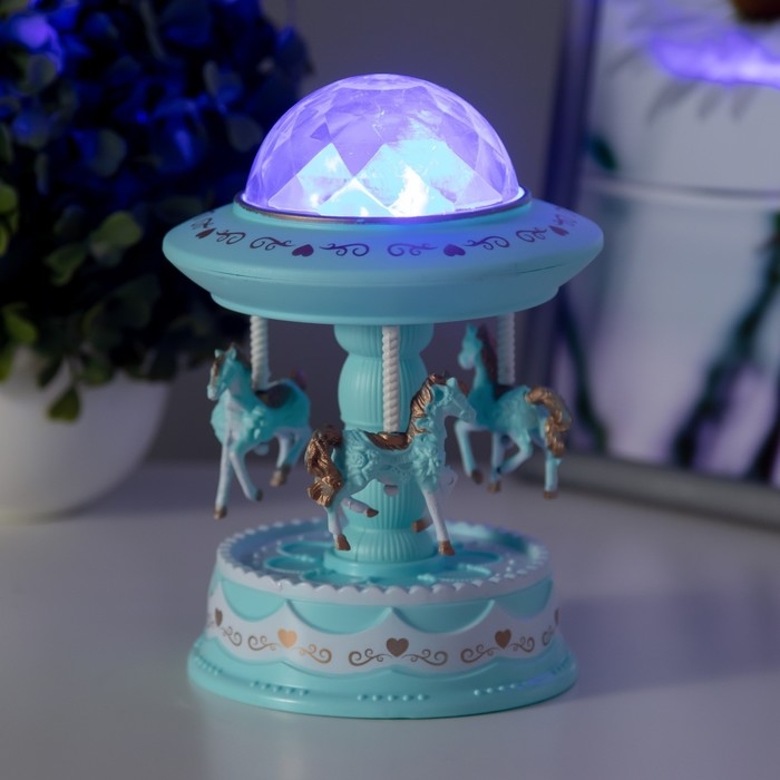 Ночник-проектор "Шапито" LED 3хLR44 диско, крутится, голубой 10х10х17 см RISALUX