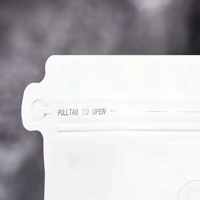 Пакет восьмишовный с замком, белый,17.5 х (19.5&times;22.5) х 4.5