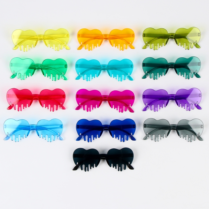 Карнавальные очки &laquo;Сердце&raquo;, цвета МИКС