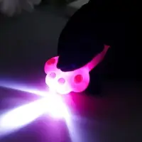 Фонарик свет с кольцом лапка 5 см МИКС