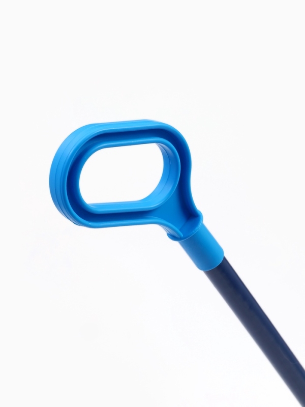 Каталка &laquo;Синий трактор&raquo; с ручкой, пластиковая