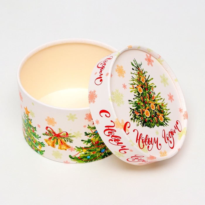 Новый год. Коробка подарочная новогодняя для макарун тубус без окна "Ёлки", 13 х 8,5 см.