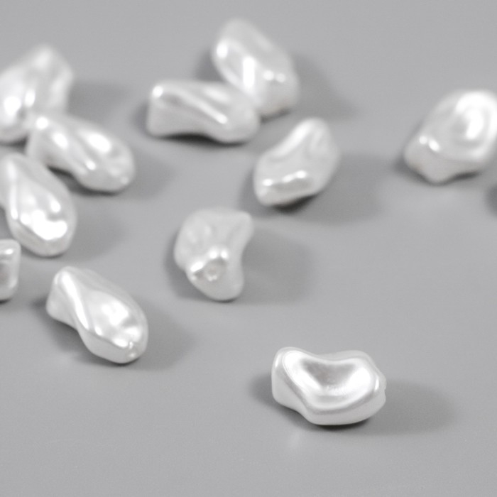 Бусины для творчества пластик "Жемчуг в форме камешка" набор 12 шт 1,2х0,6х0,7 см