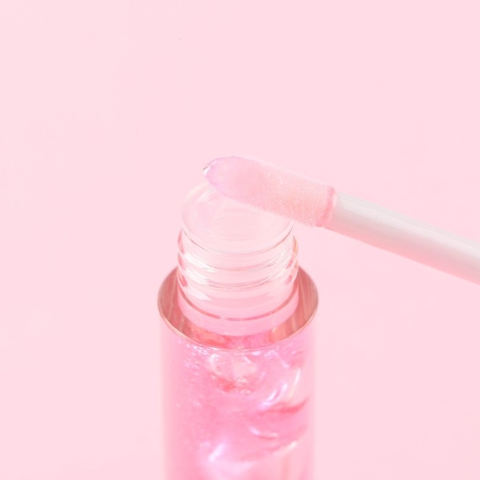 Набор косметики &laquo;Твой новый образ&raquo;, блеск 8 мл, тени 6 цв, аромат ванили