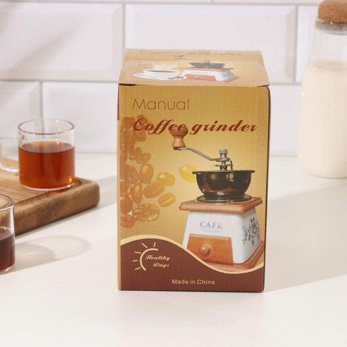 Кофемолка ручная &laquo;Кофейные зёрна&raquo;, 10&times;10&times;18 см, керамический корпус