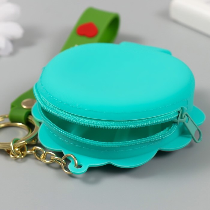 Брелок кошелёк с карабином, ремешком силикон Брелок кошелёк с карабином, ремешком силикон "Ракушка со звёздочкой" 3,5х10,3х10,5 см