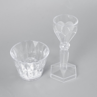 Ночник "Призма" LED от батареек LR1130 прозрачный 6,8х6,8х12 см