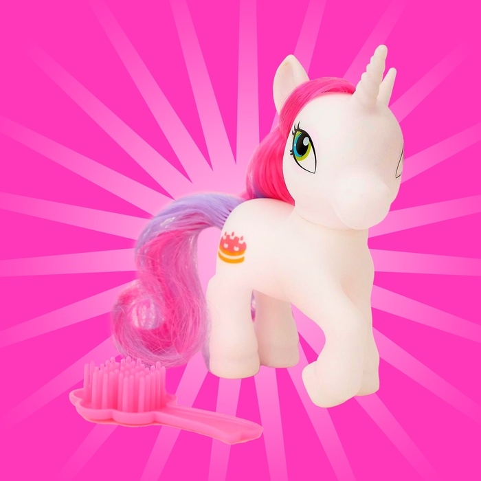 Пони &laquo;Красотка&raquo; с аксессуарами, цвета МИКС