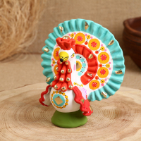 Дымковская игрушка "Индюк"