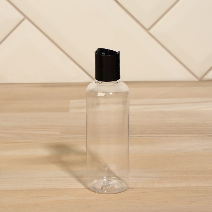 Набор банный, в косметичке, 8 предметов (полотенце 70 &times; 140 см, бутылочки 3 шт, баночки 2 шт, повязка на голову, лопатка), цвет МИКС