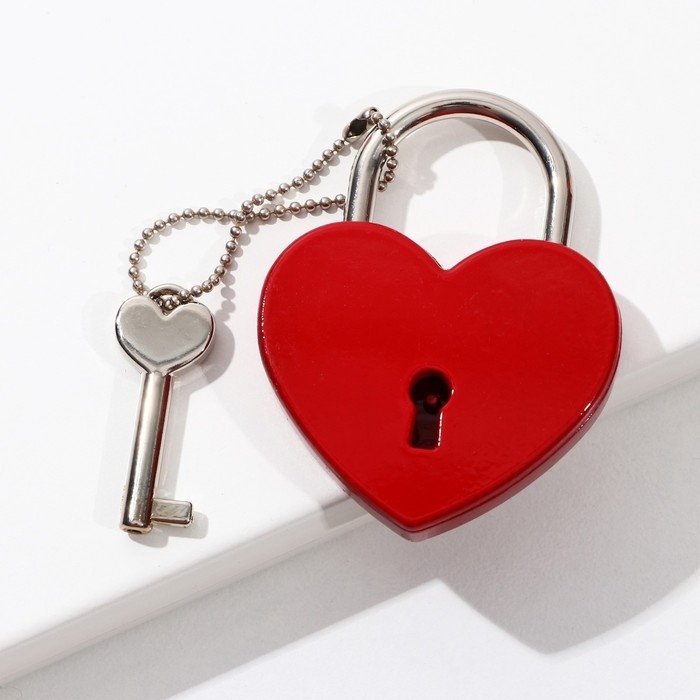 Замок свадебный с ключом &laquo;Ты+Я=Семья&raquo;.
