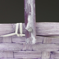 Корзина плетеная, D26 х 12/30 см, фиолетовая, бамбук Корзина плетеная, D26 х 12/30 см, фиолетовая, бамбук