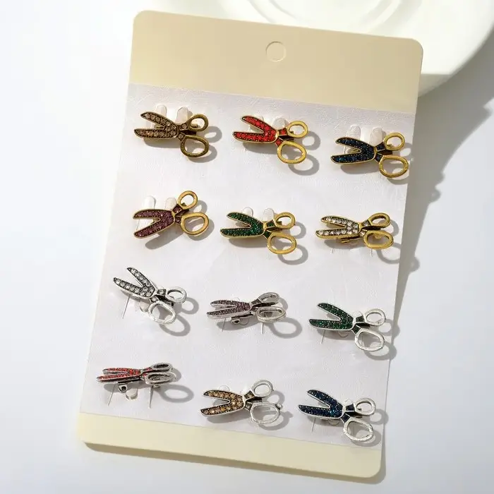 Брошь &laquo;Ножницы&raquo;, цвет МИКС (неделимая фасовка 12 шт., цена за шт.)