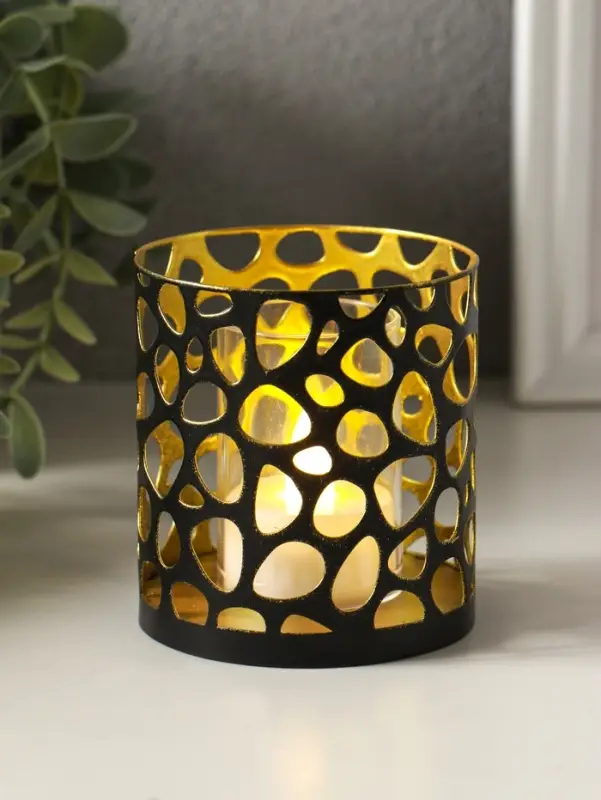 Подсвечник "Цилиндр №2" металл 7,5х7,5х8 см, черный с золотом