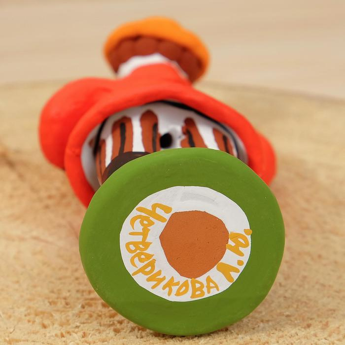 Дымковская игрушка &laquo;Мужик с подарком&raquo;, микс