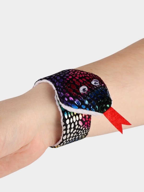 Карнавальный браслет "Змейка", цвета МИКС