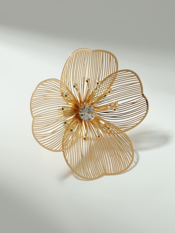 Кольцо «Цветок» стразинка, безразмерное, цвет золото Кольцо «Цветок» стразинка, безразмерное, цвет золото