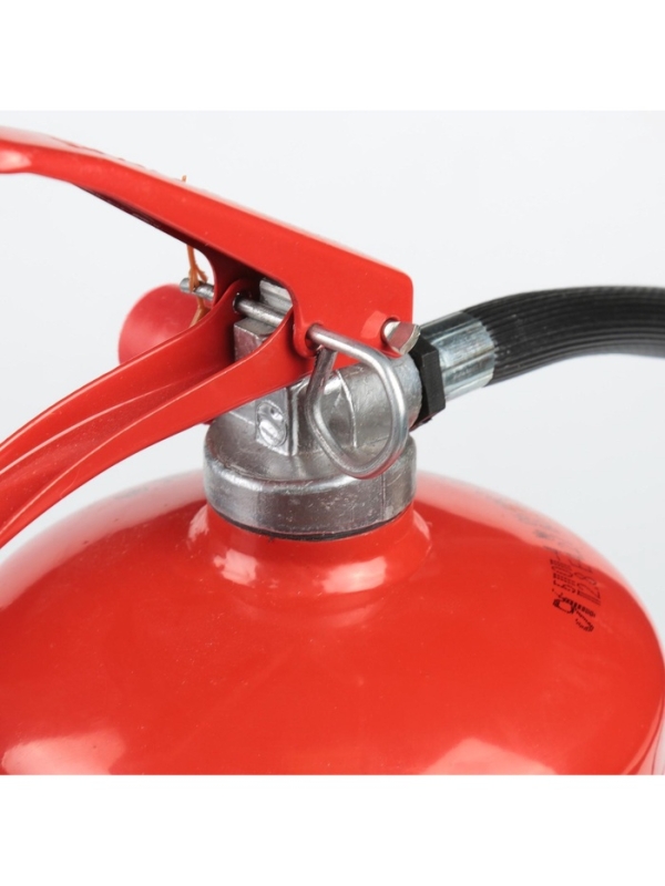 Огнетушитель порошковый "Ярпожинвест" ОП-4(3), ABCE-01(А)