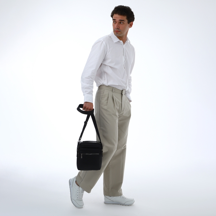 Сумка мужская через плечо TEXTURA, 3 наружных кармана, цвет чёрный